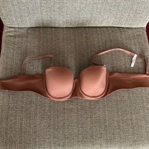 NWOT! Aerie Strapless Bra!!